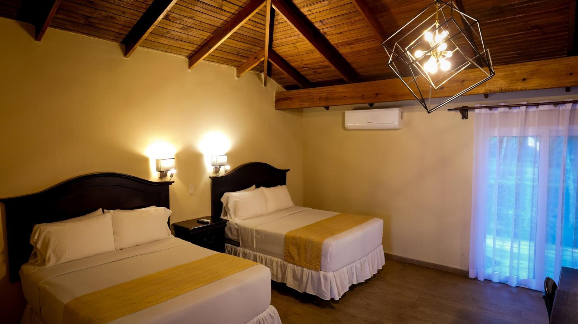 La Ensenada Beach Resort Тела Екстериор снимка