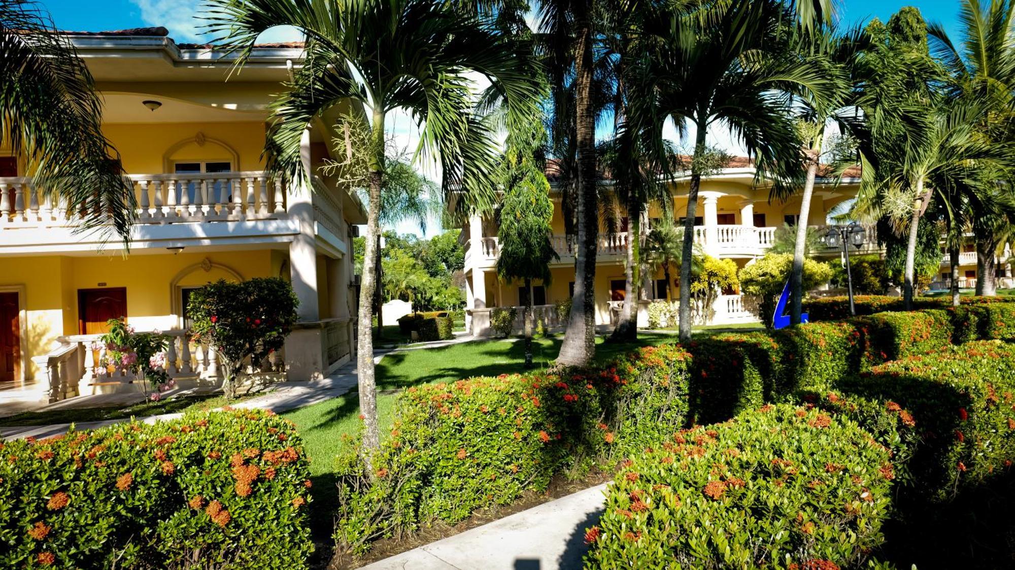 La Ensenada Beach Resort Тела Екстериор снимка