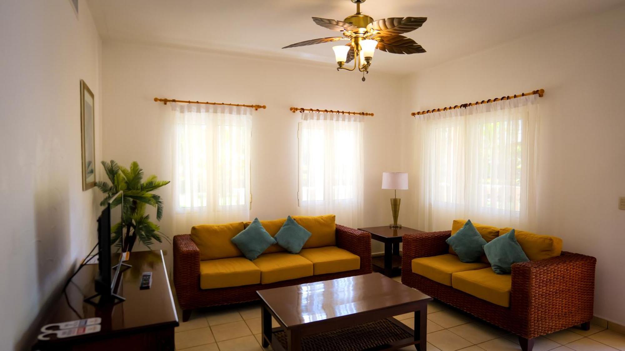 La Ensenada Beach Resort Тела Екстериор снимка