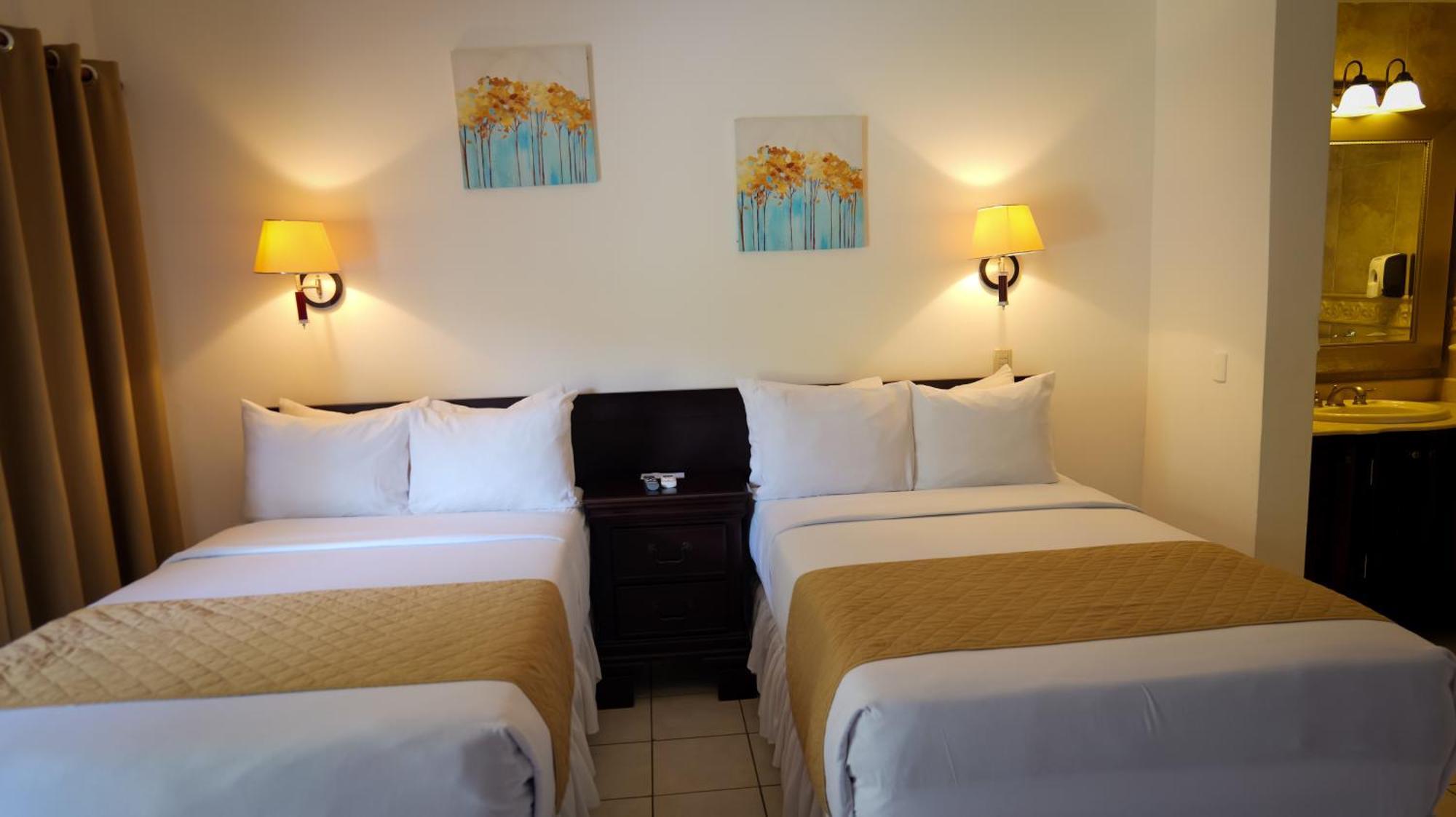 La Ensenada Beach Resort Тела Екстериор снимка